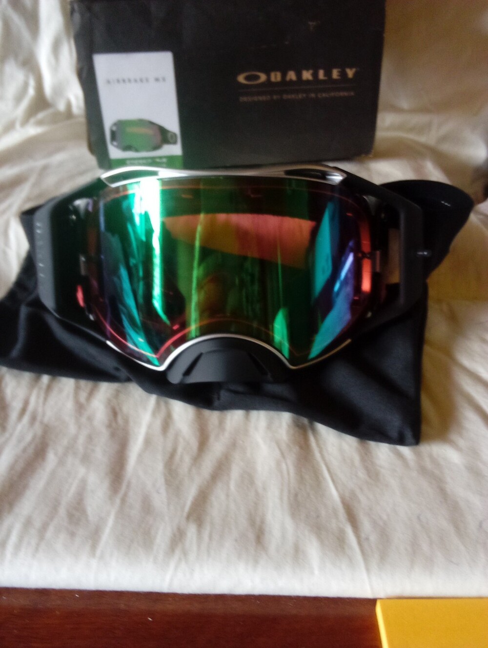 Oakley Airbrake MX OO7046-C1 Tuff Blocks Prizm Goggles